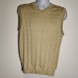 Coofandy Classic V-Neck Cable Knit Sweater Vest in Cream size Large
